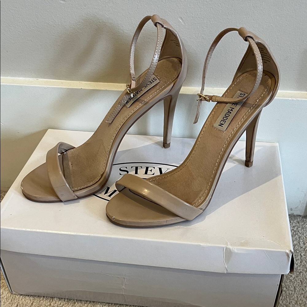 Steve Madden Beige Nude Ankle-Strap Stiletto Sandals